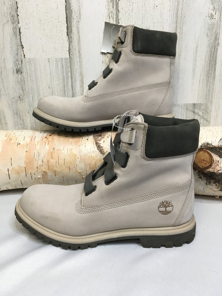 Timberland Size 10 Beige Boots