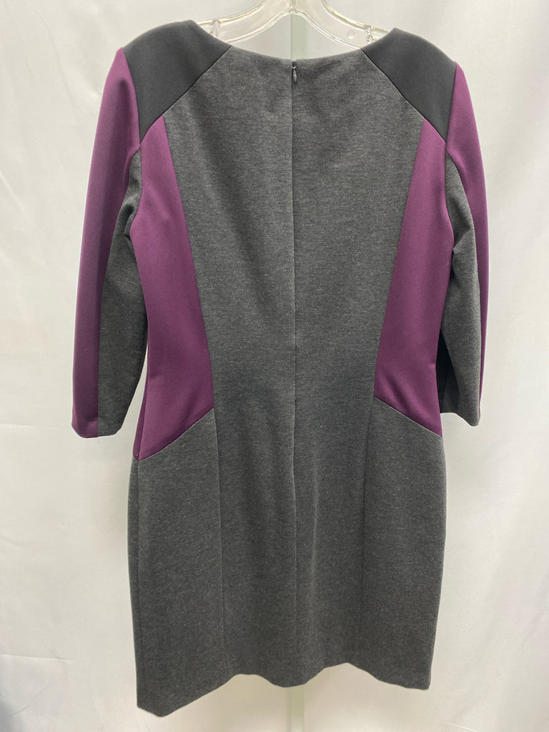 Size 10 Tahari Gray Print 3/4 Sleeve Dress