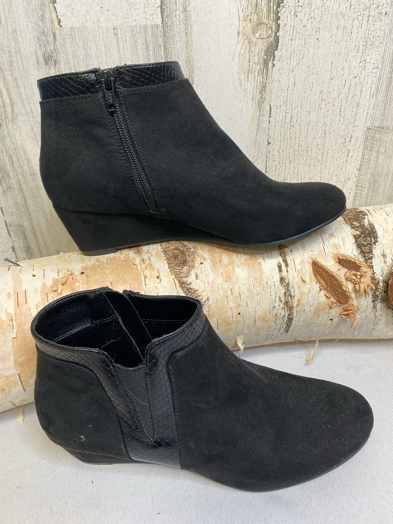 Croft & Barrow Size 7 Black Booties