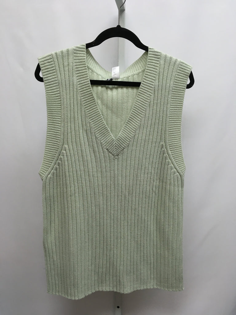 Divided Size Medium Mint Vest/Top