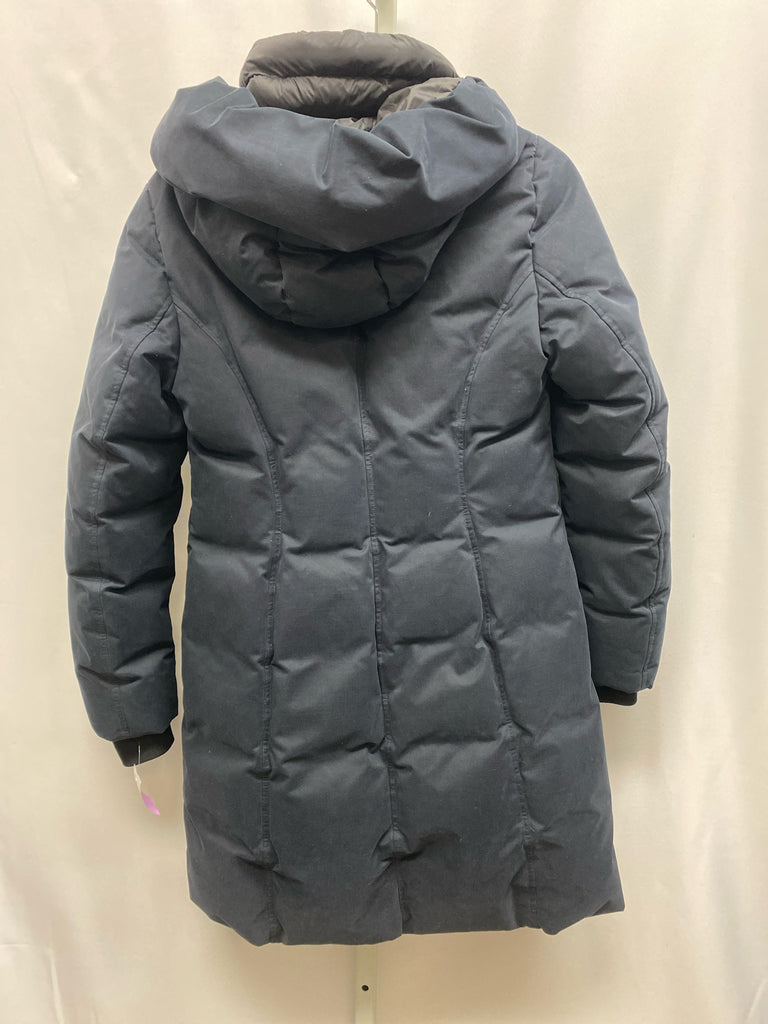 Size Large Soia & kyo Navy Coat