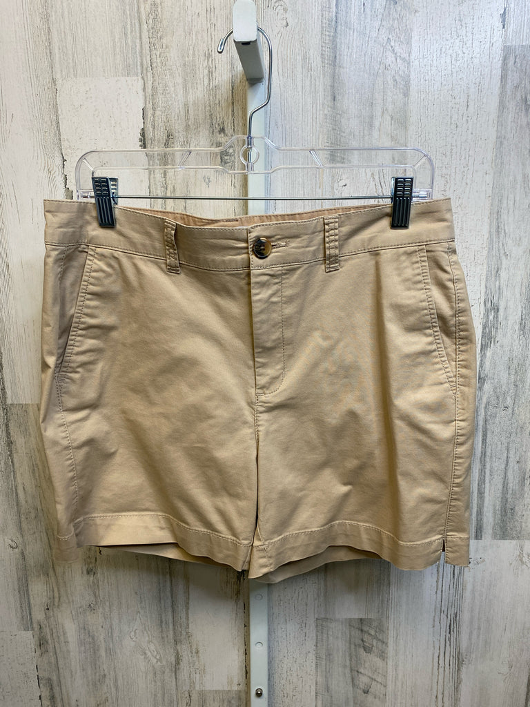 Old Navy Size 6 Khaki Shorts