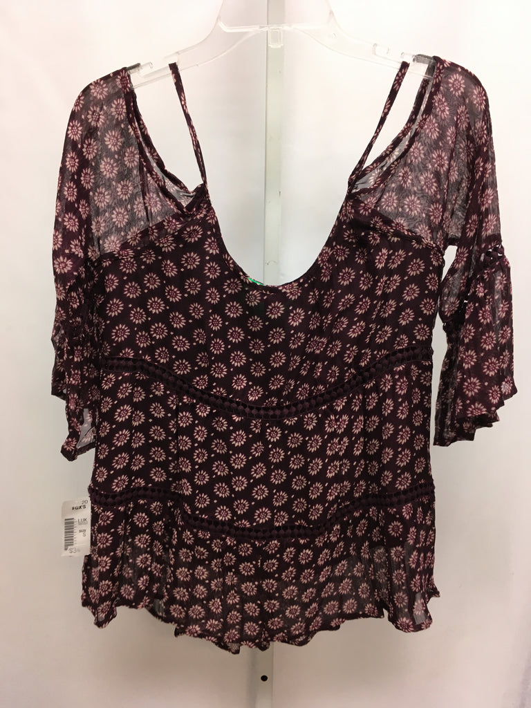 Lucky Brand Size Small Burgundy Print Cold Shoulder