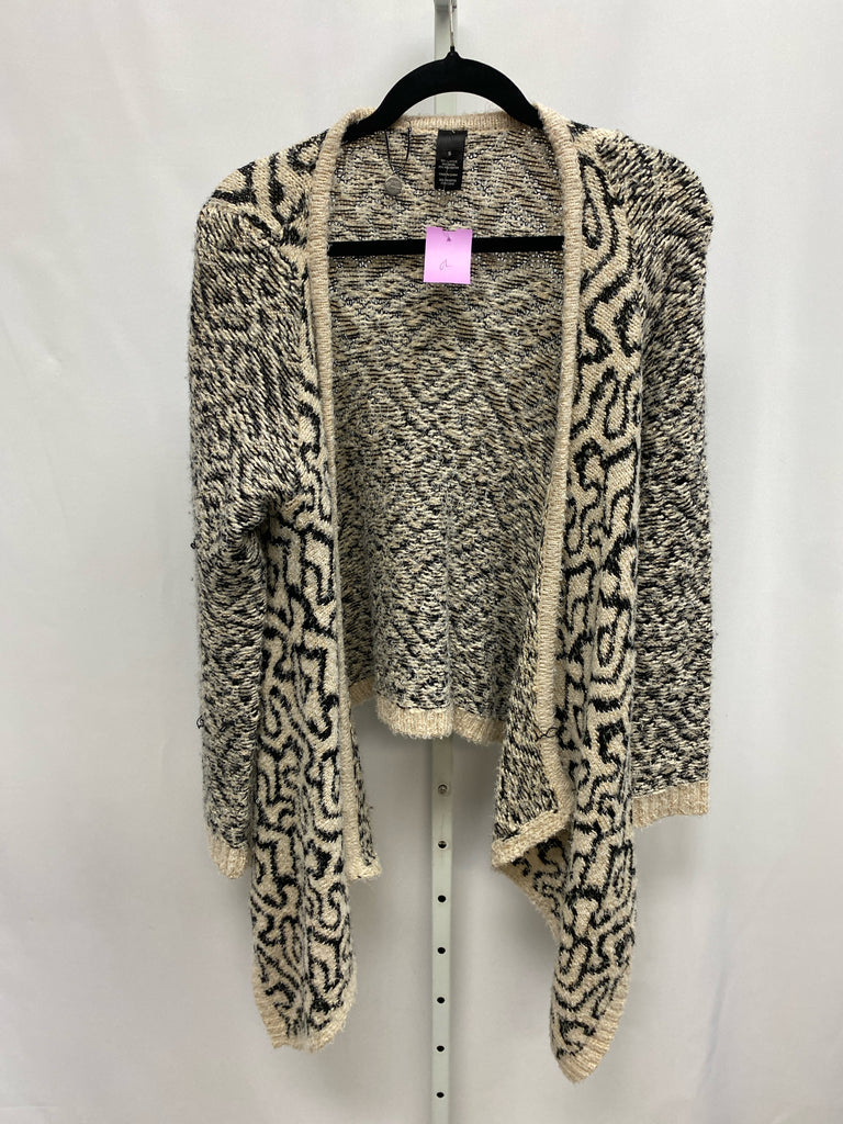 BKE Boutique Size Small Beige Print Cardigan