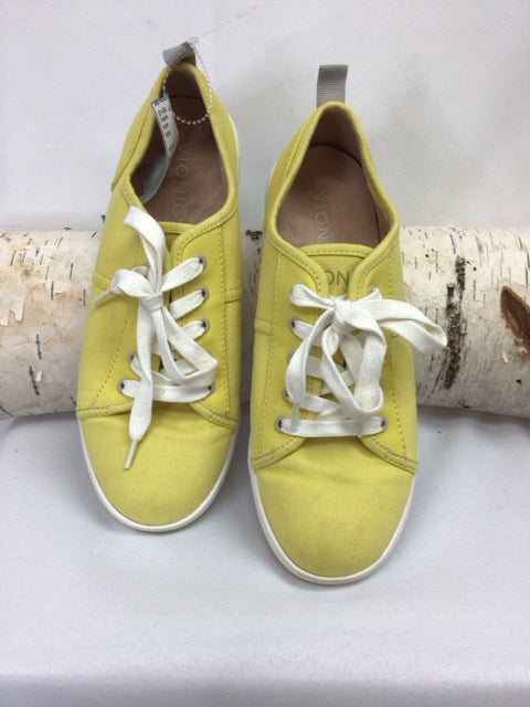 Vionic Size 6.5 Yellow Sneakers