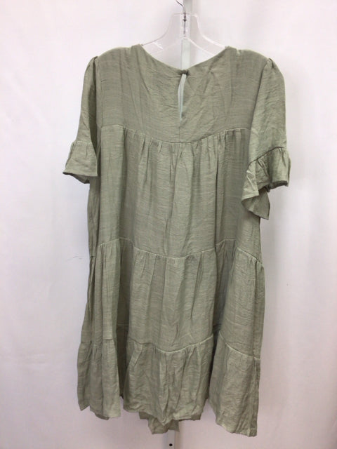 Size 10 Sage Short Sleeve Dress