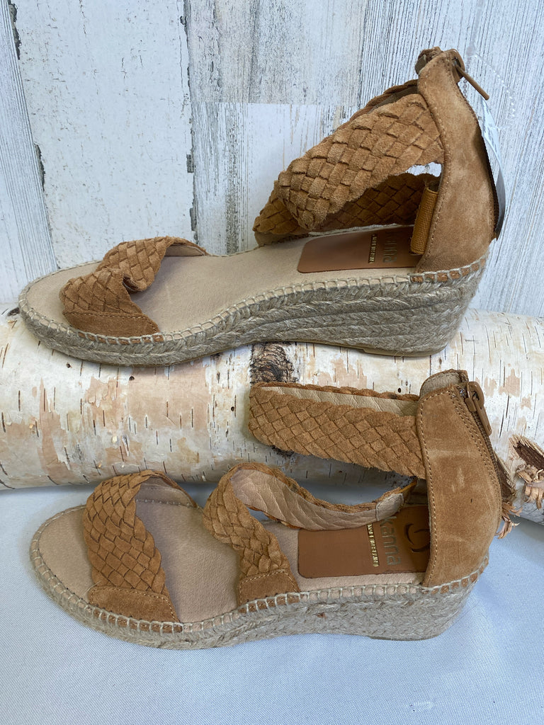 Kanna Size 10 Tan Wedge