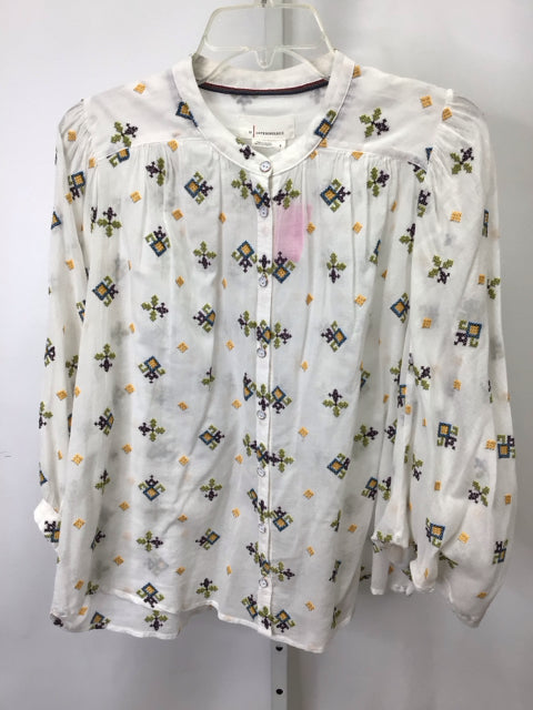 Anthropologie Size Small White Print 3/4 Sleeve Top