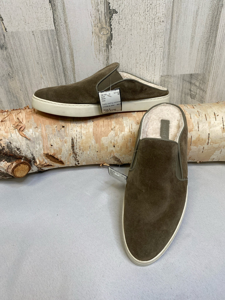 Vince. Size 8 Olive Mules