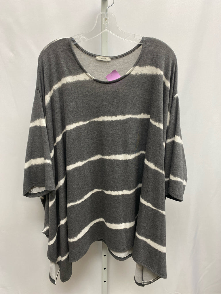 Jodifl Size 2X Gray Stripe Short Sleeve Top