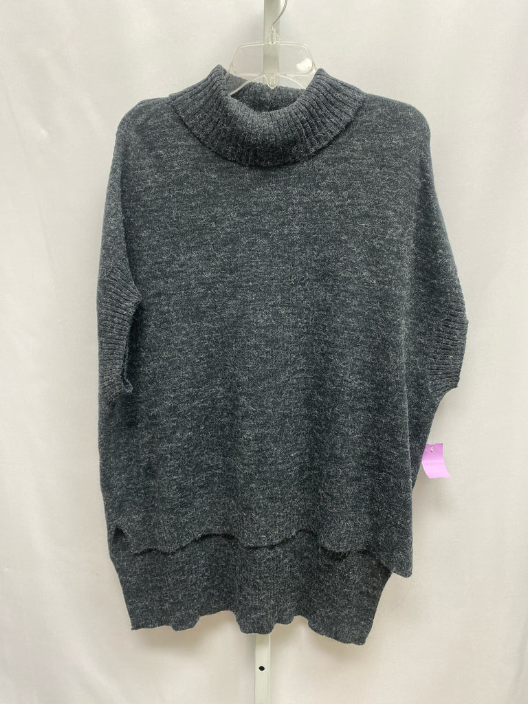 BCBG Size XS Charcoal Sleeveless Sweater