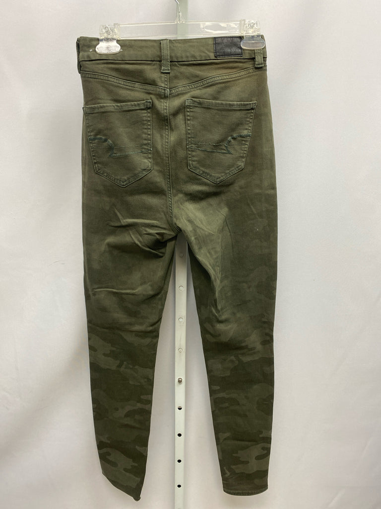 American Eagle Size 4 Green Camo Jeans