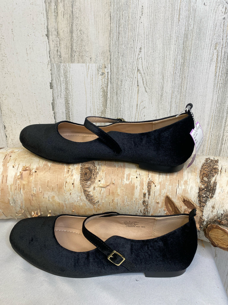 Gap Size 9 Black Mary Janes