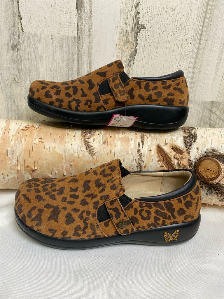 Alegria Size 40 (9/9.5) Animal Print Slip-ons