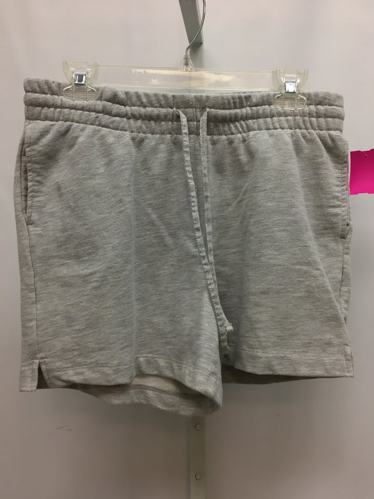 Danskin Size Medium Gray Shorts