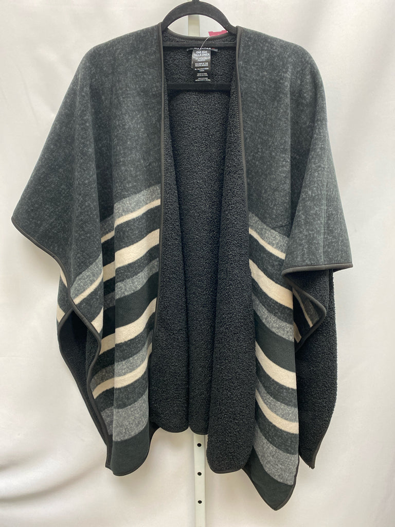 Size One Size Ike Behar Gray Cape