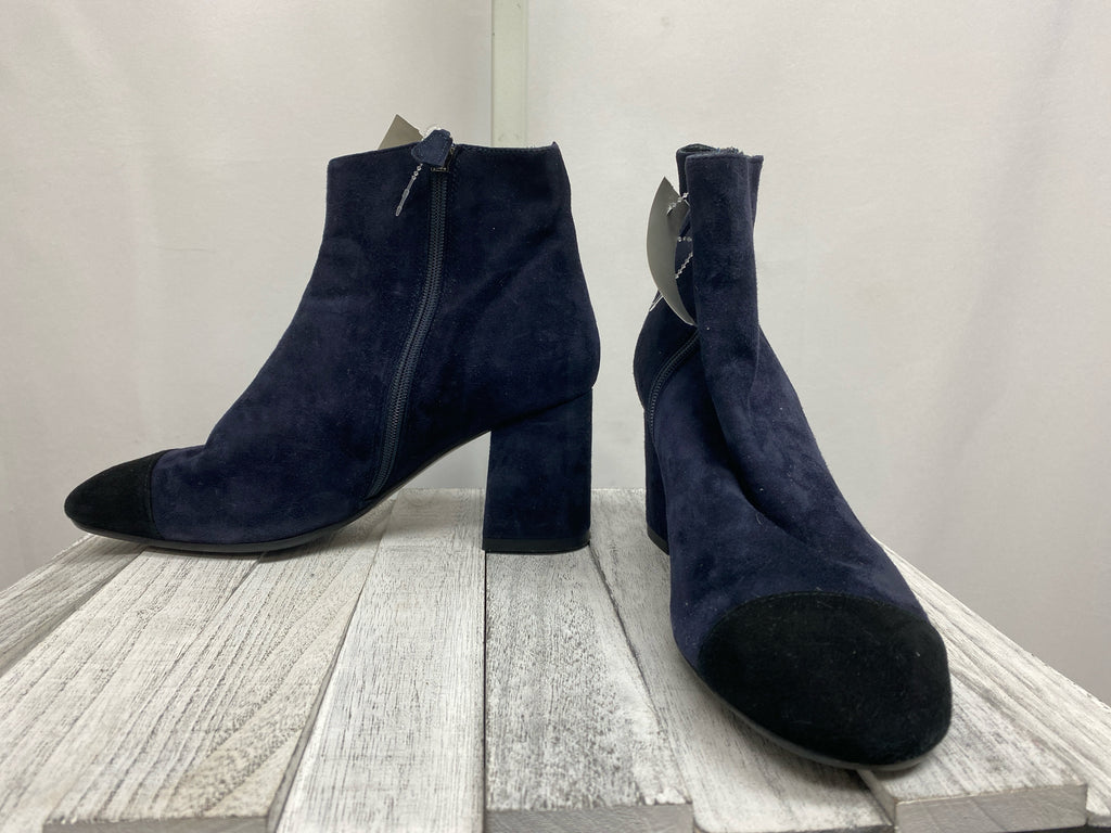 L.K. Bennett Size 37 (7) Navy Designer Boots