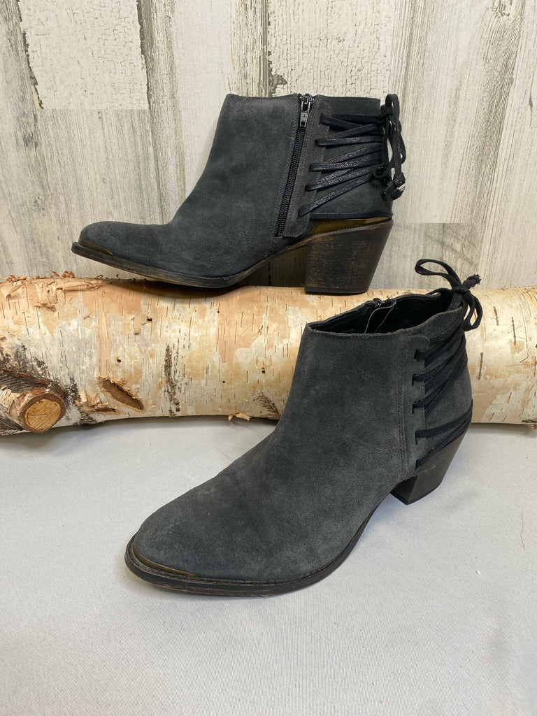 Klub Nico Size 10 Gray Booties