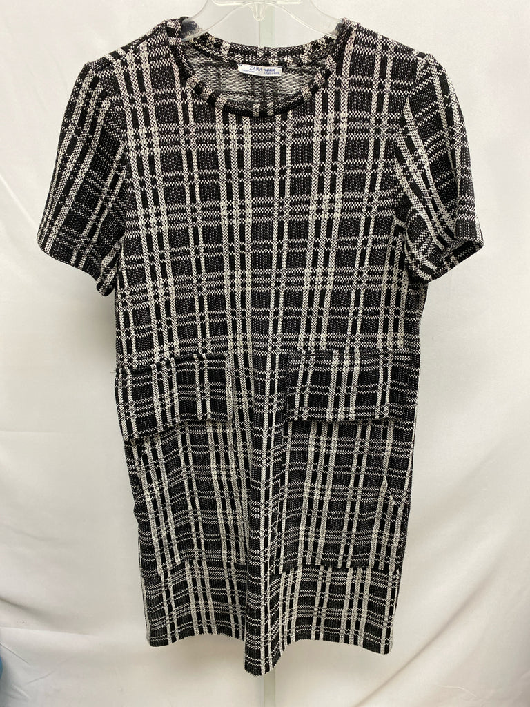 Size Large Zara Black Checked Short Sleeve Dress