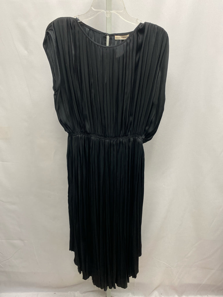 Size 8 Black Short Sleeve Dress