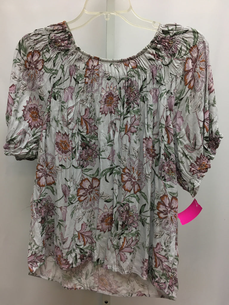 Maurices Size Large White Floral Short Sleeve Top