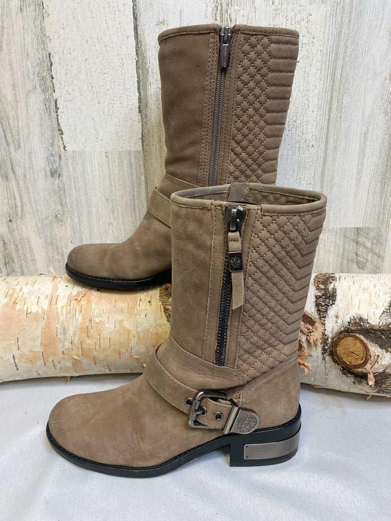 Vince Camuto Size 7 Brown Boots