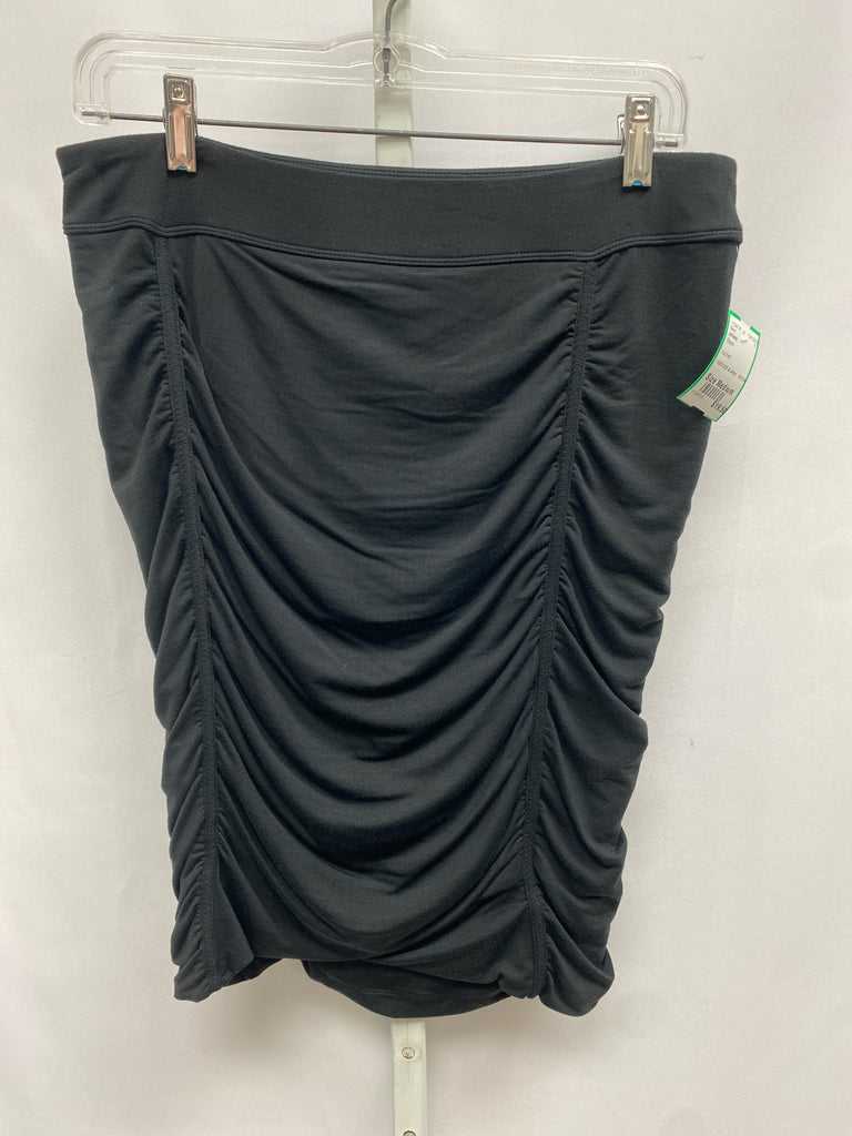 Athleta Size Medium Black Skirt