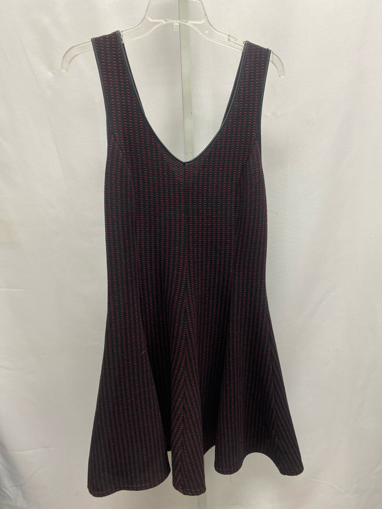 Size Medium Dex Burgundy Print Sleeveless Dress