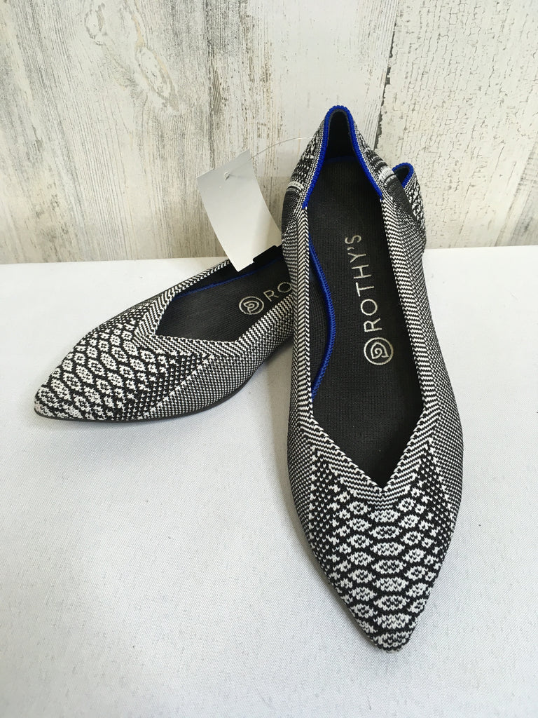 Rothy's Size 8.5 Black/White Flats