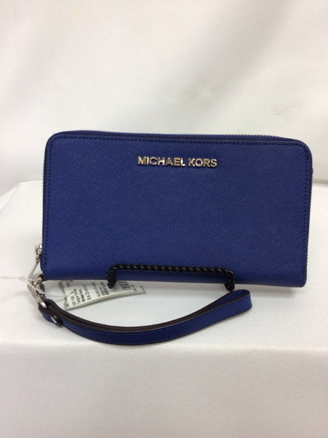 Michael Kors Blue Designer Wristlet