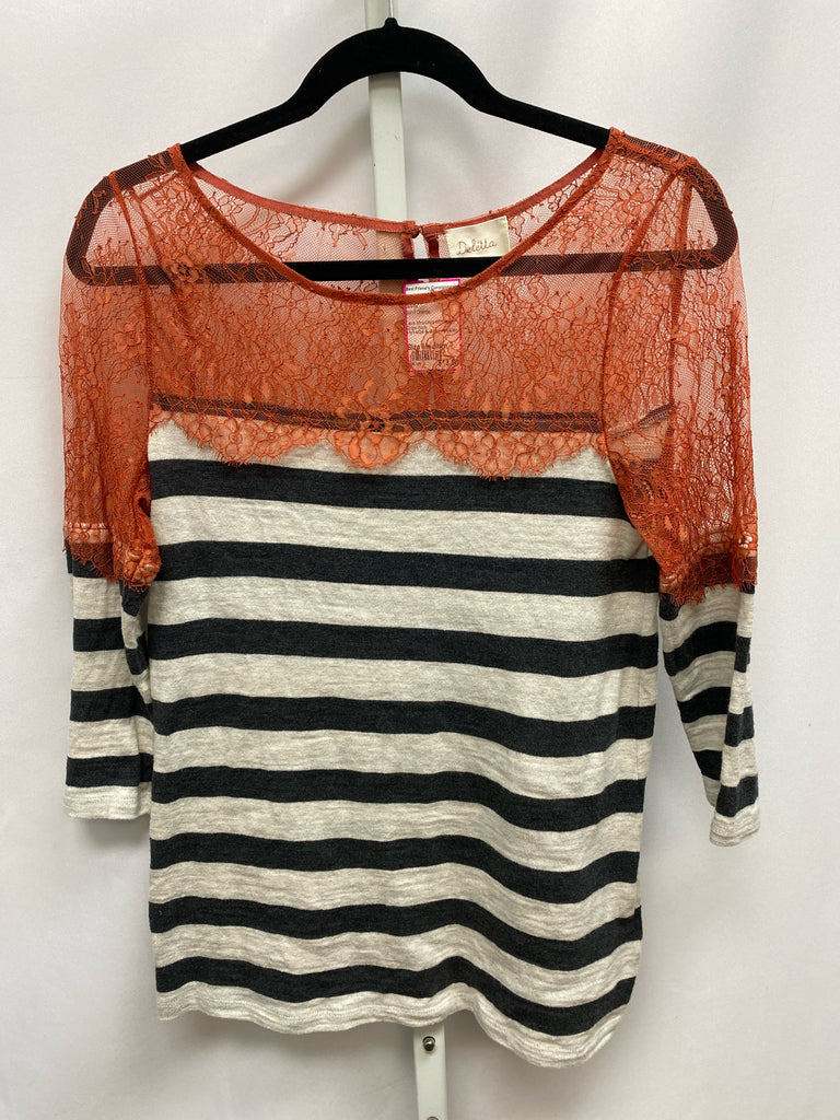 Deletta Size Medium Burnt Orange 3/4 Sleeve Top