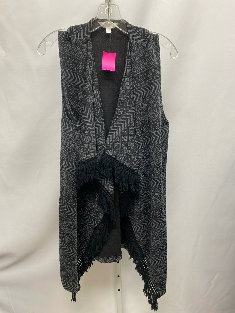 CC Size Medium Gray/Black Vest/Top