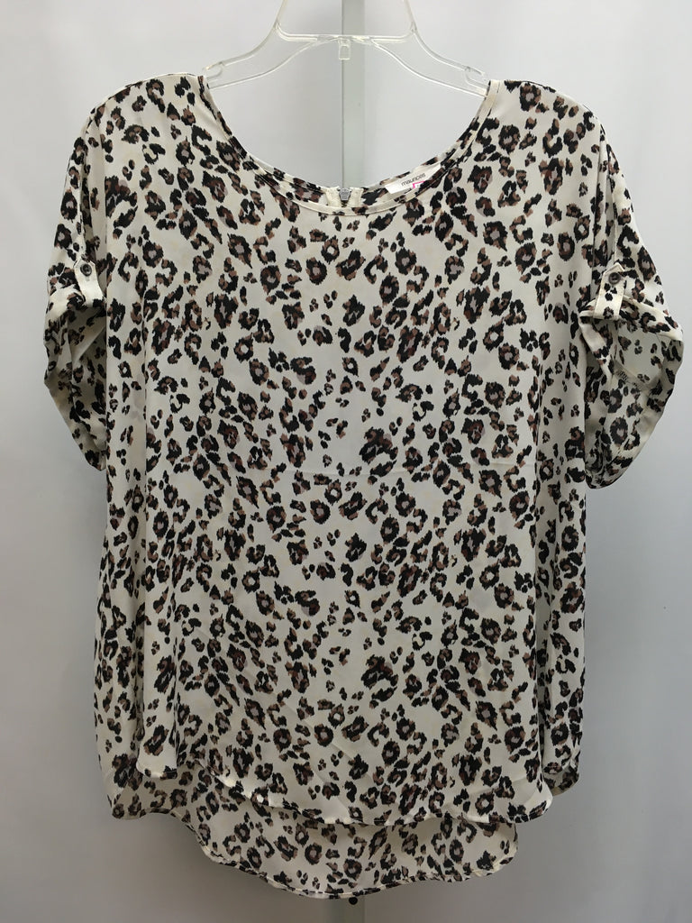 Maurices Size Large Cream/Gray Short Sleeve Top