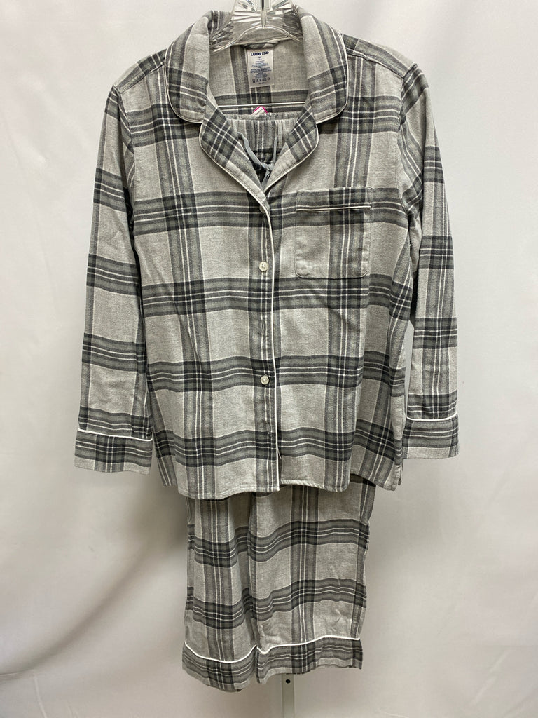 Size Small Lands End Gray Plaid Pajamas