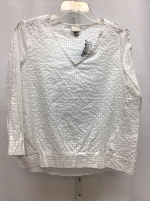 a new day Size Small White Long Sleeve Top
