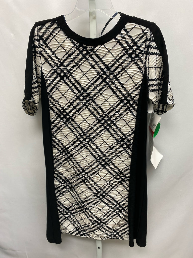 Size 12 madison leigh Black Print Short Sleeve Dress