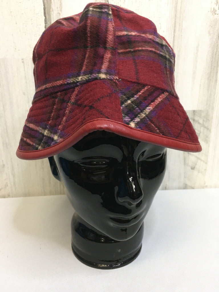 Steve Madden Burgundy Bucket Hat