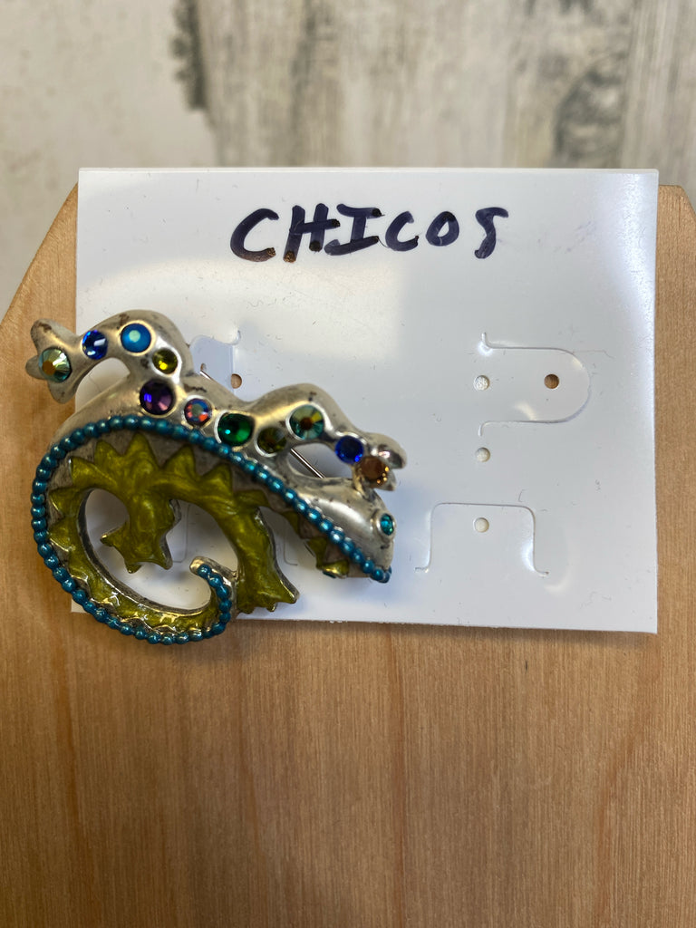 Chico's Pin