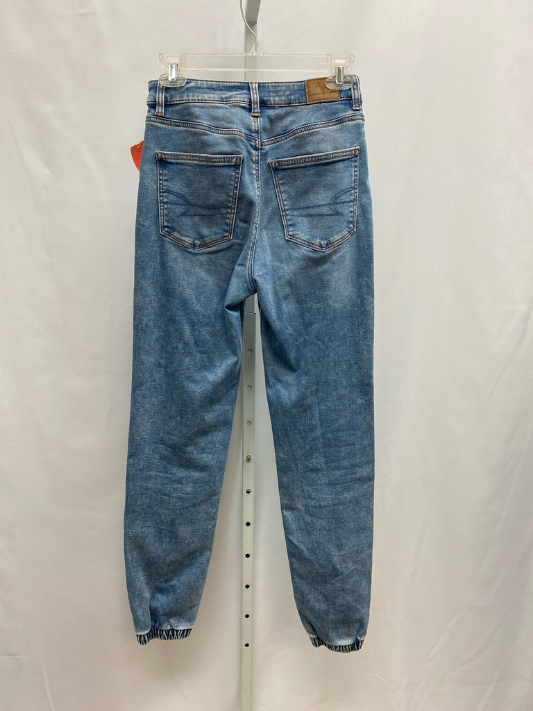 American Eagle Size 2 Blue Jeans