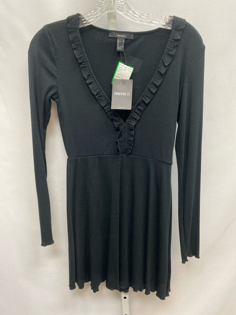 Size Small Forever 21 Black Long Sleeve Dress