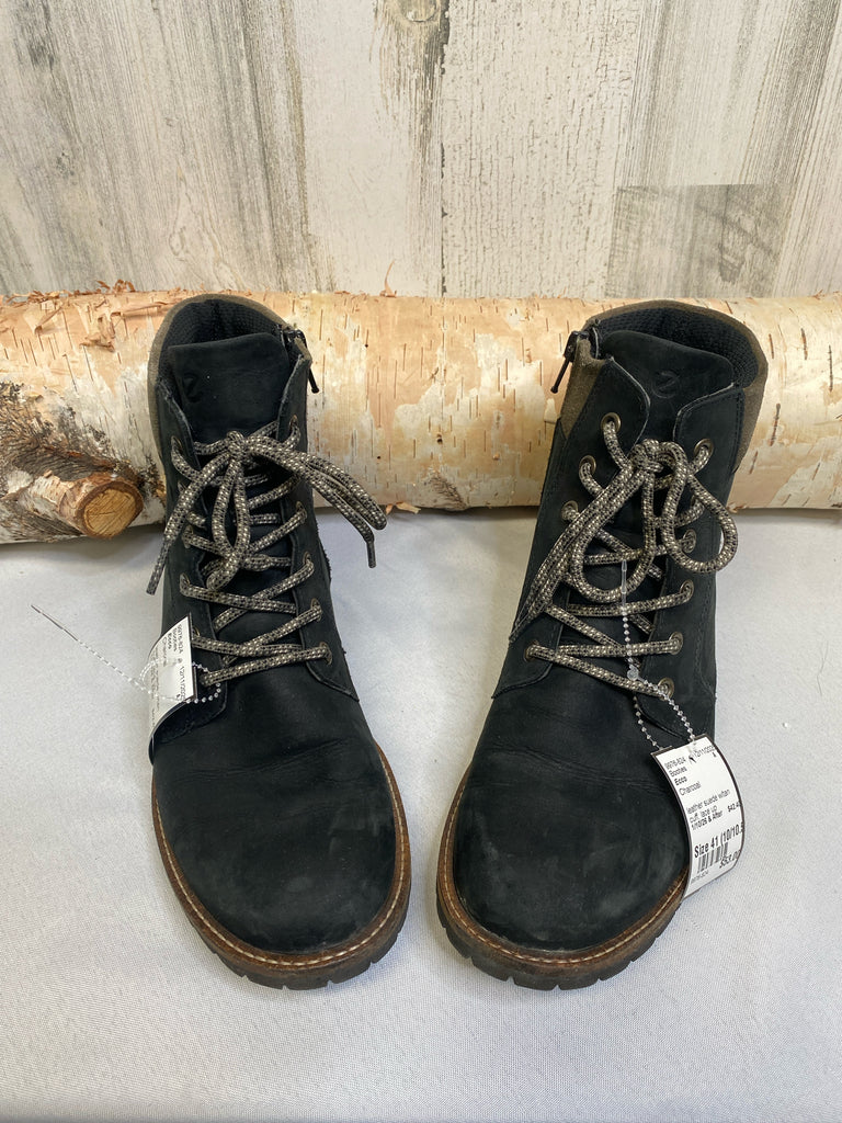Ecco Size 41 (10/10.5) Charcoal Booties
