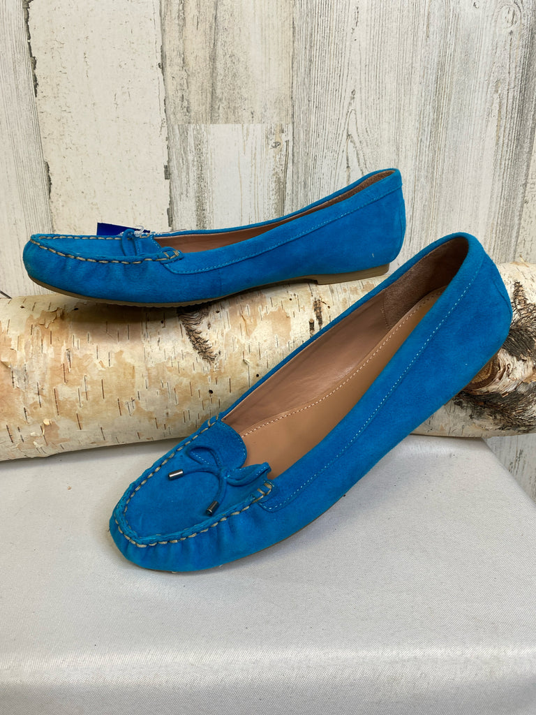 B Makowsky Size 11 Turquoise Flats