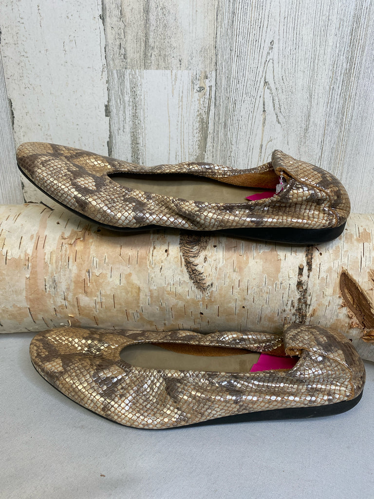 Size 41 (10/10.5) Animal Print Flats