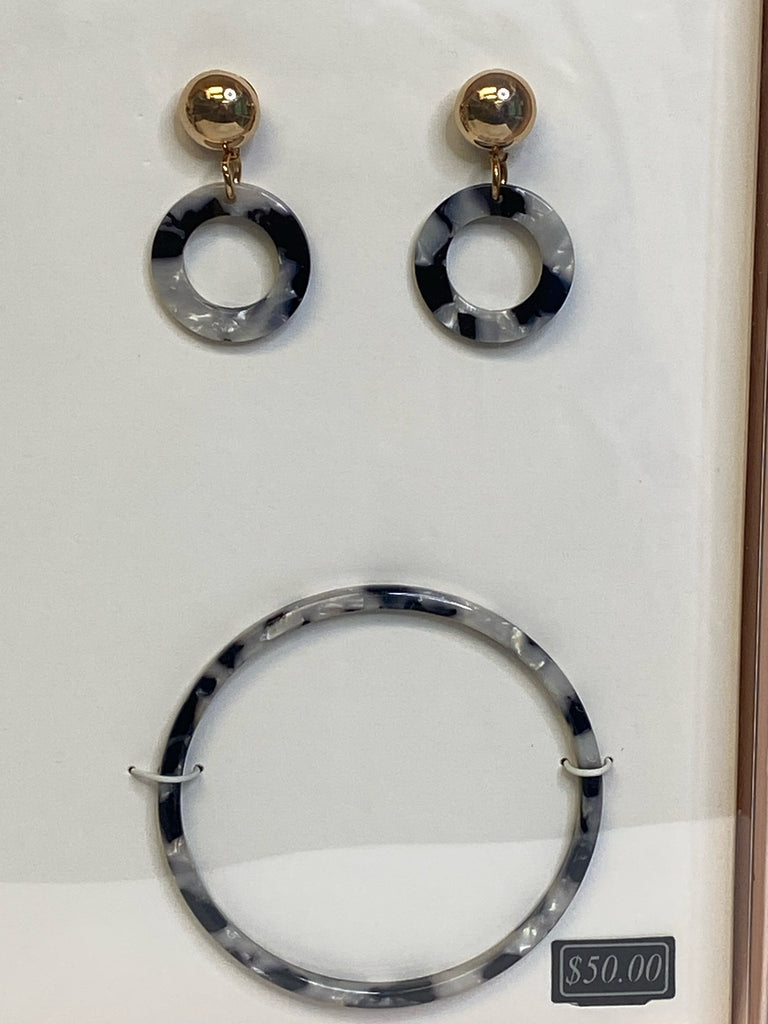 Sparkle & Bling Gray/Black Necklace Set