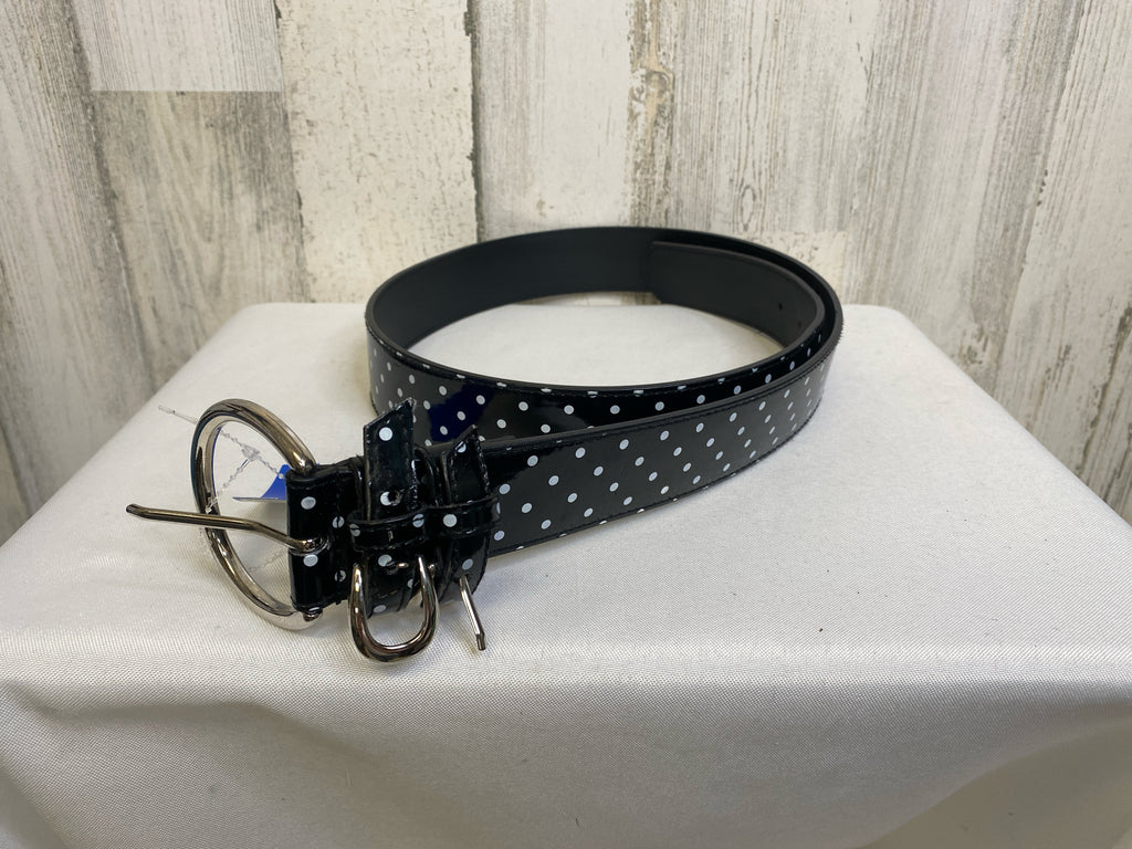 Black Dot Belt