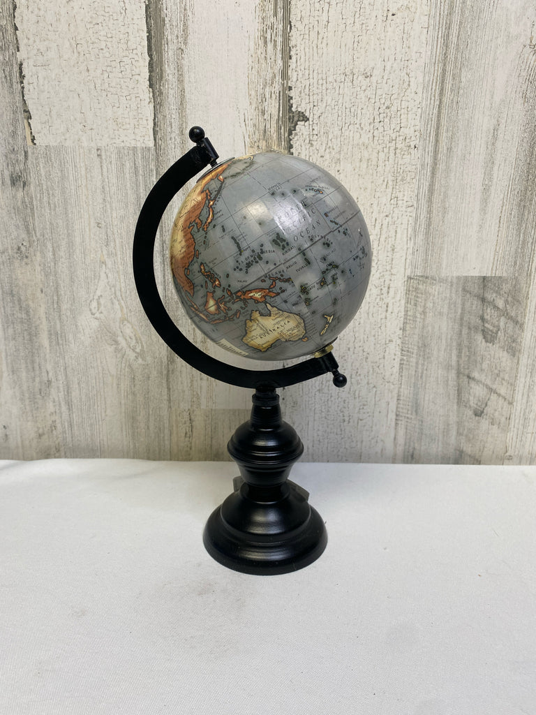 Globe