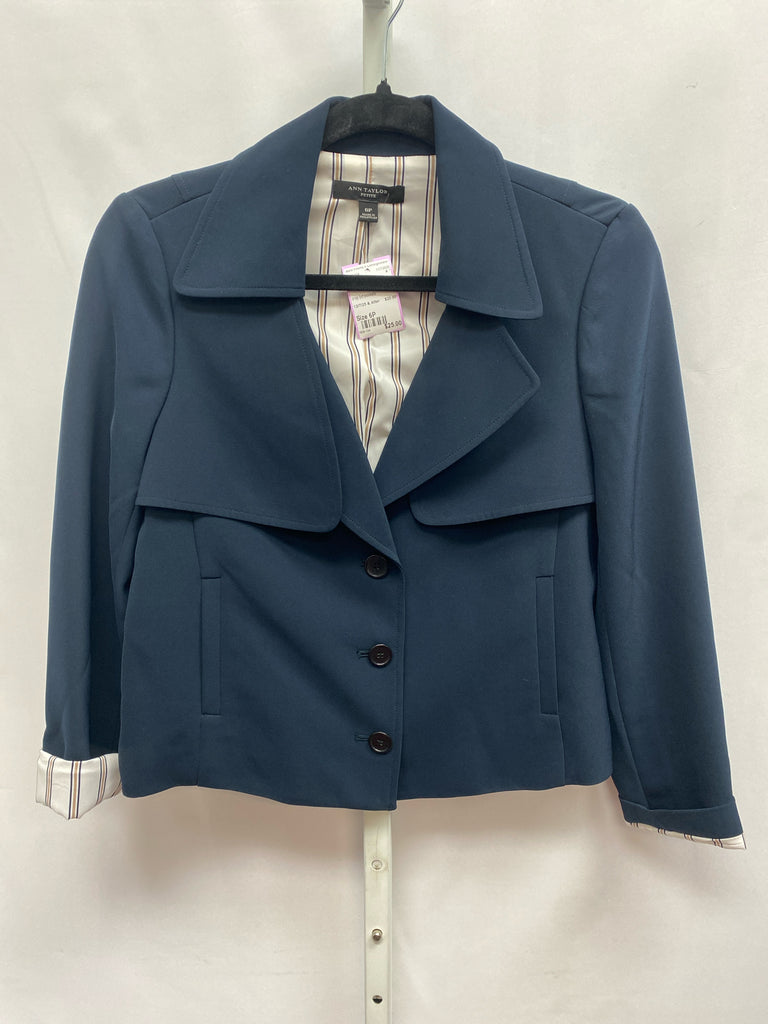 Ann Taylor Size 6P Navy Blazer