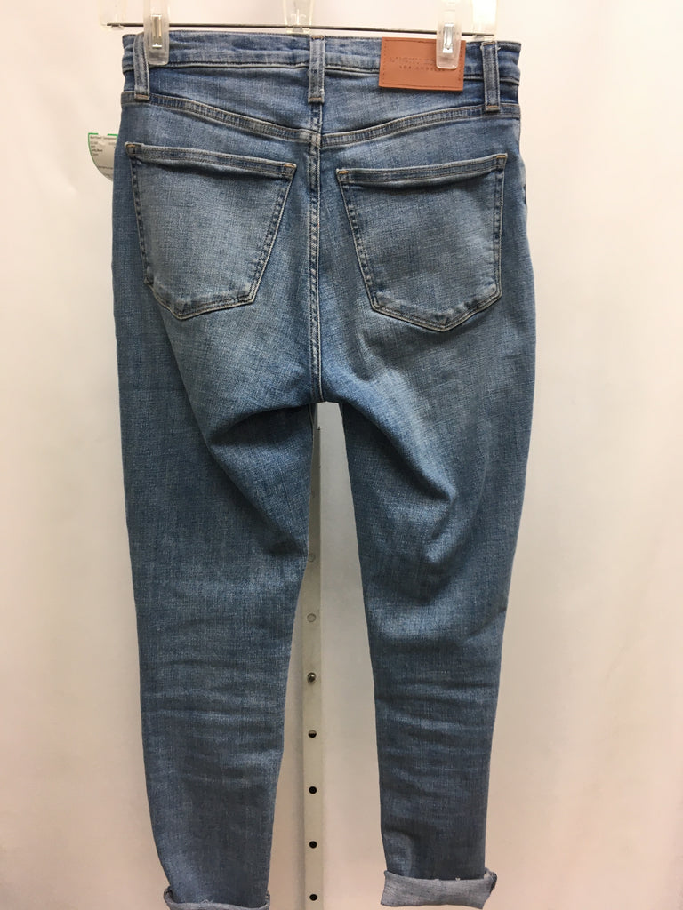 Lucky Brand Size 28 (6) Denim Jeans