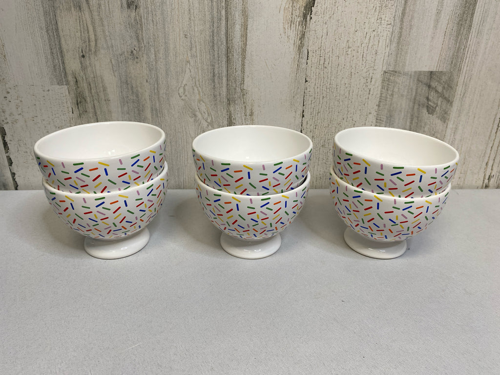 Crate&Barrel Dishes - Set