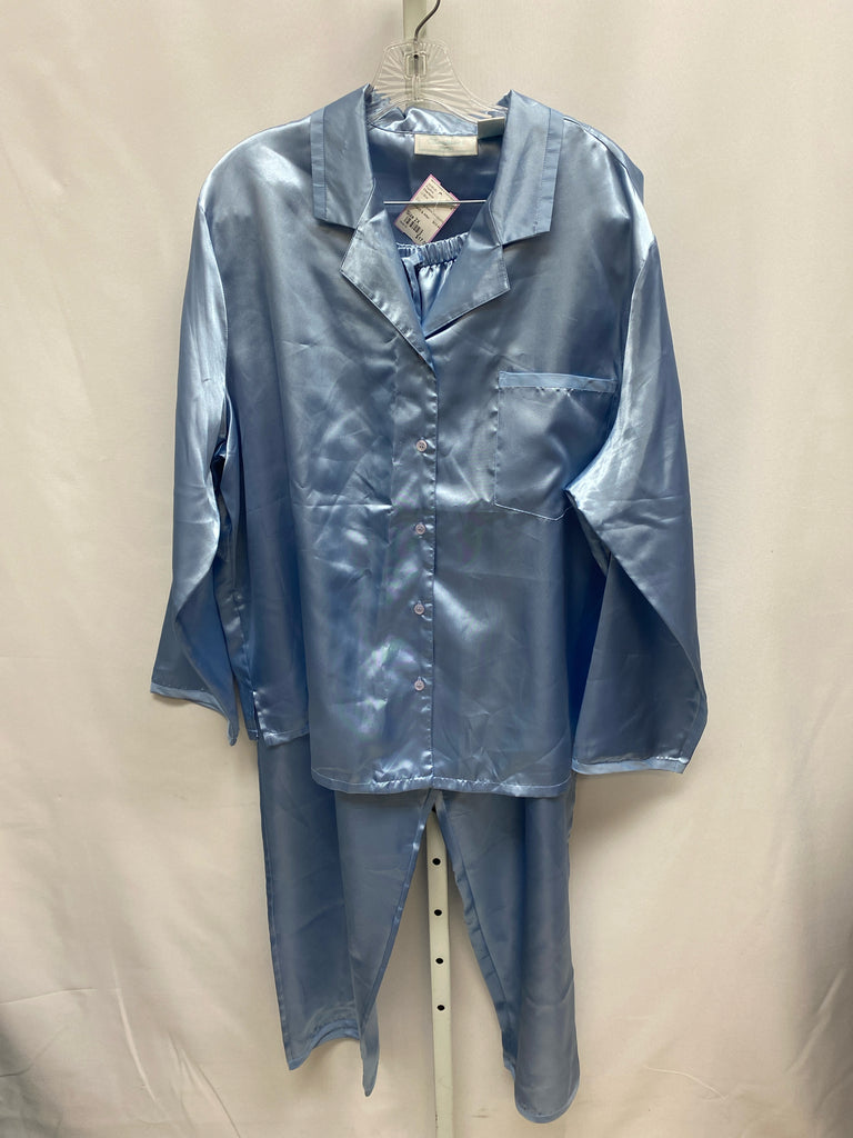 Charteuse Size 2X Lt Blue Pajamas